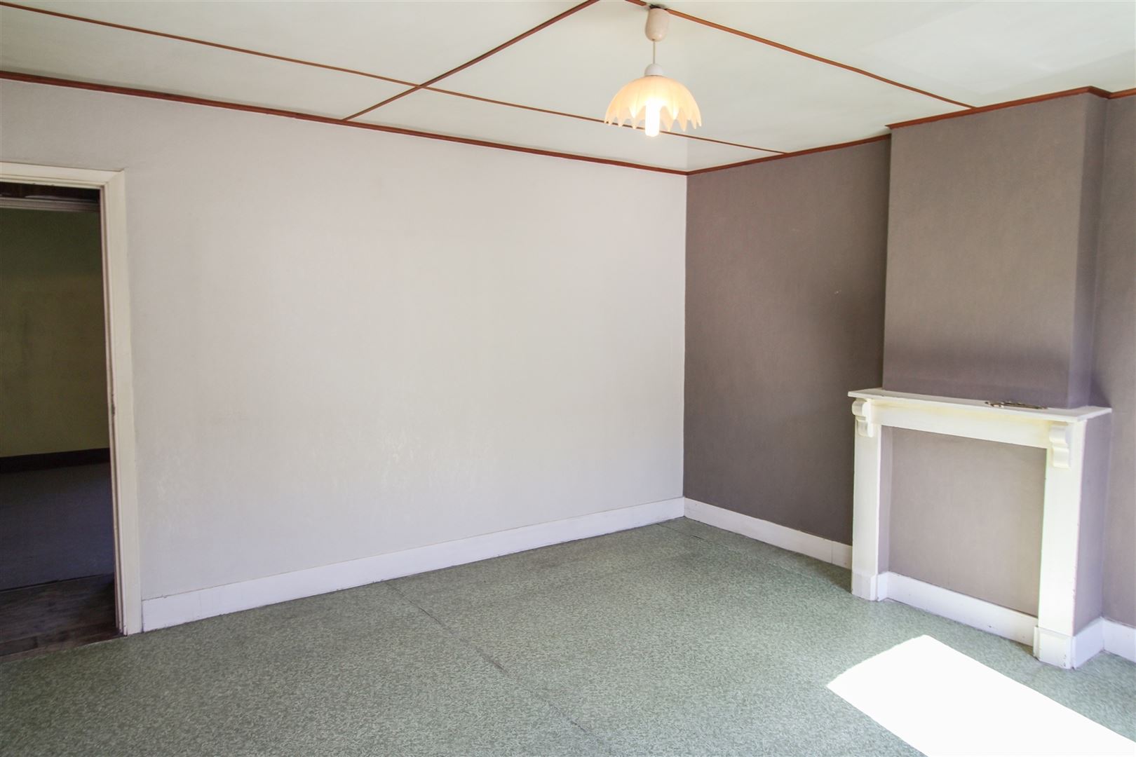 4C64CE28-EC9E-4058-ACFC-492C308B2327