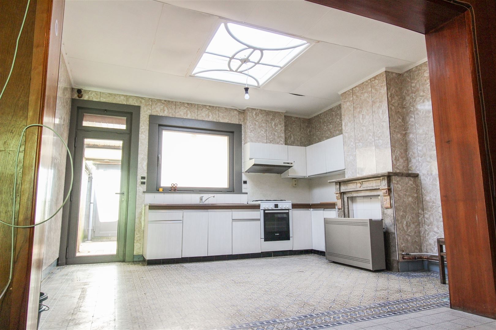 4ADD6368-8464-4B36-AE93-FB8ACBF7A554