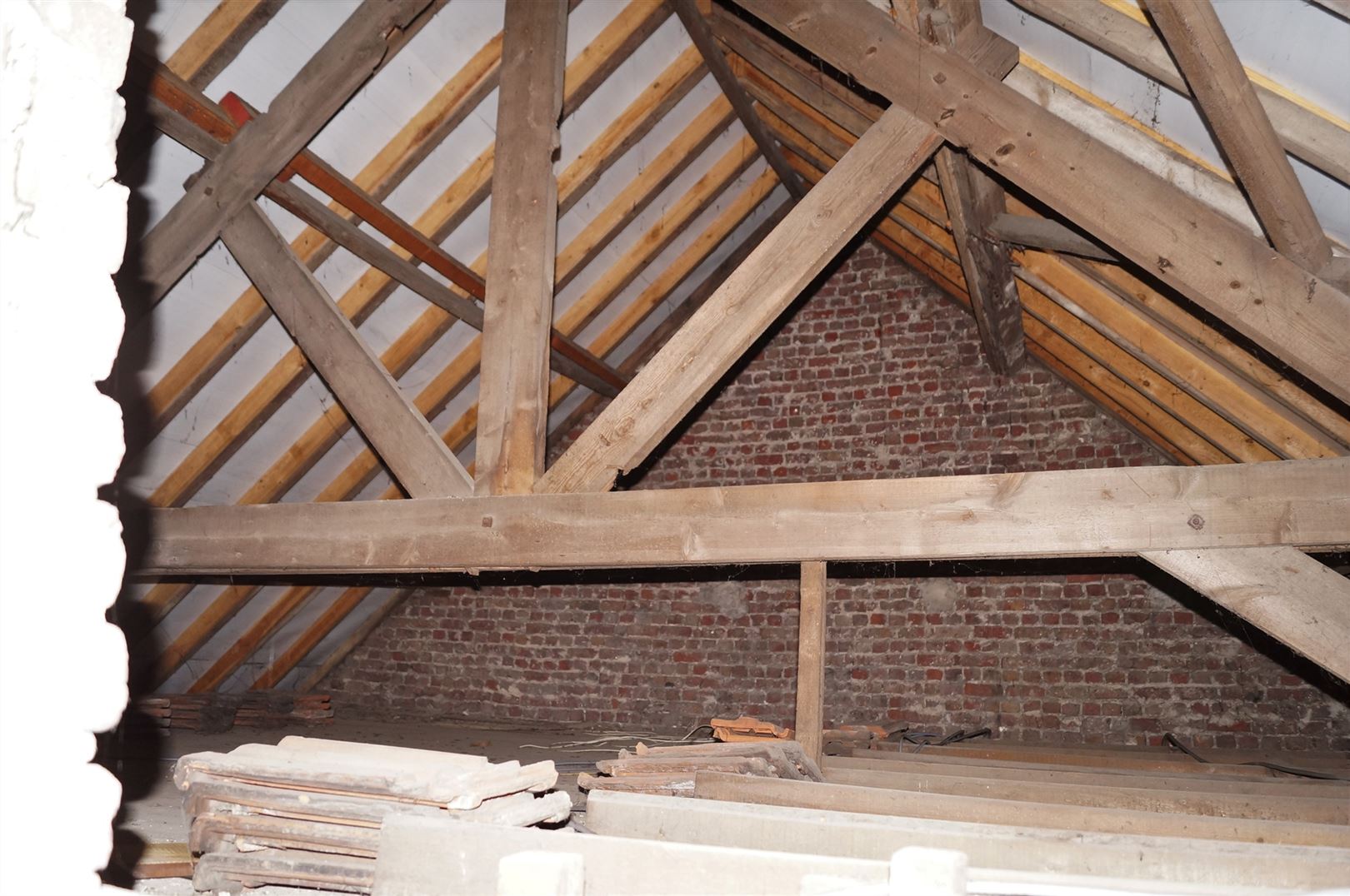Deel van de zolder .jpg