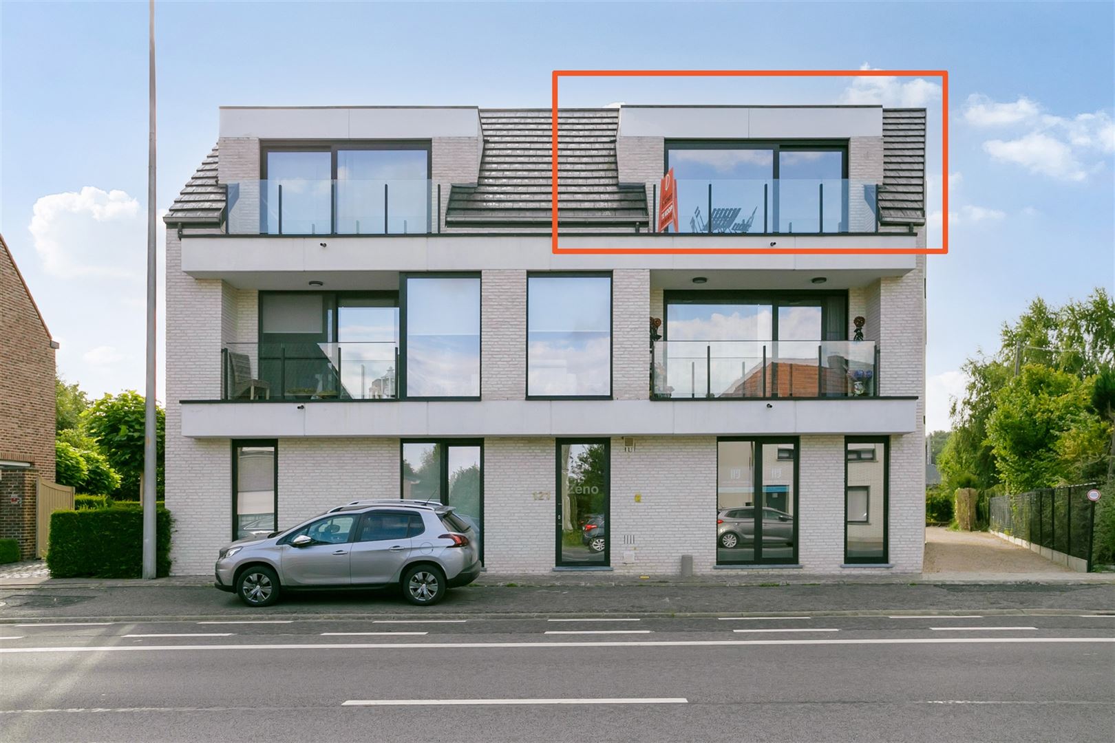 martijnvantorhoutstraat121302oudenaarde-02 kader.jpg