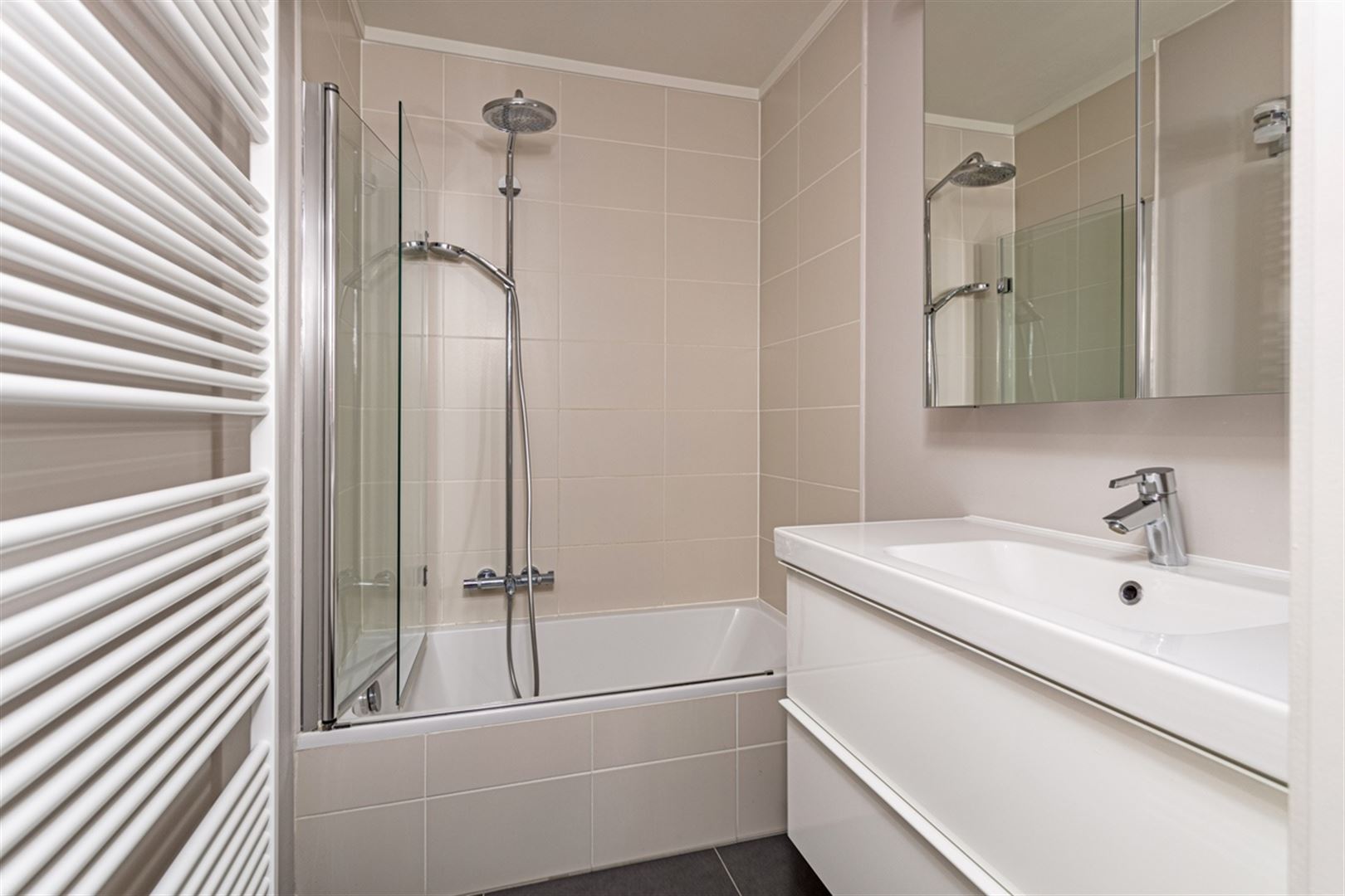 FredericBruneellaan38303Ronse11