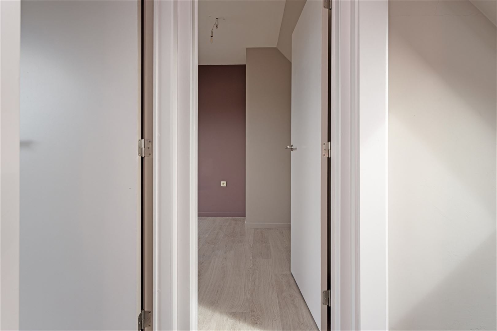 FredericBruneellaan38303Ronse13