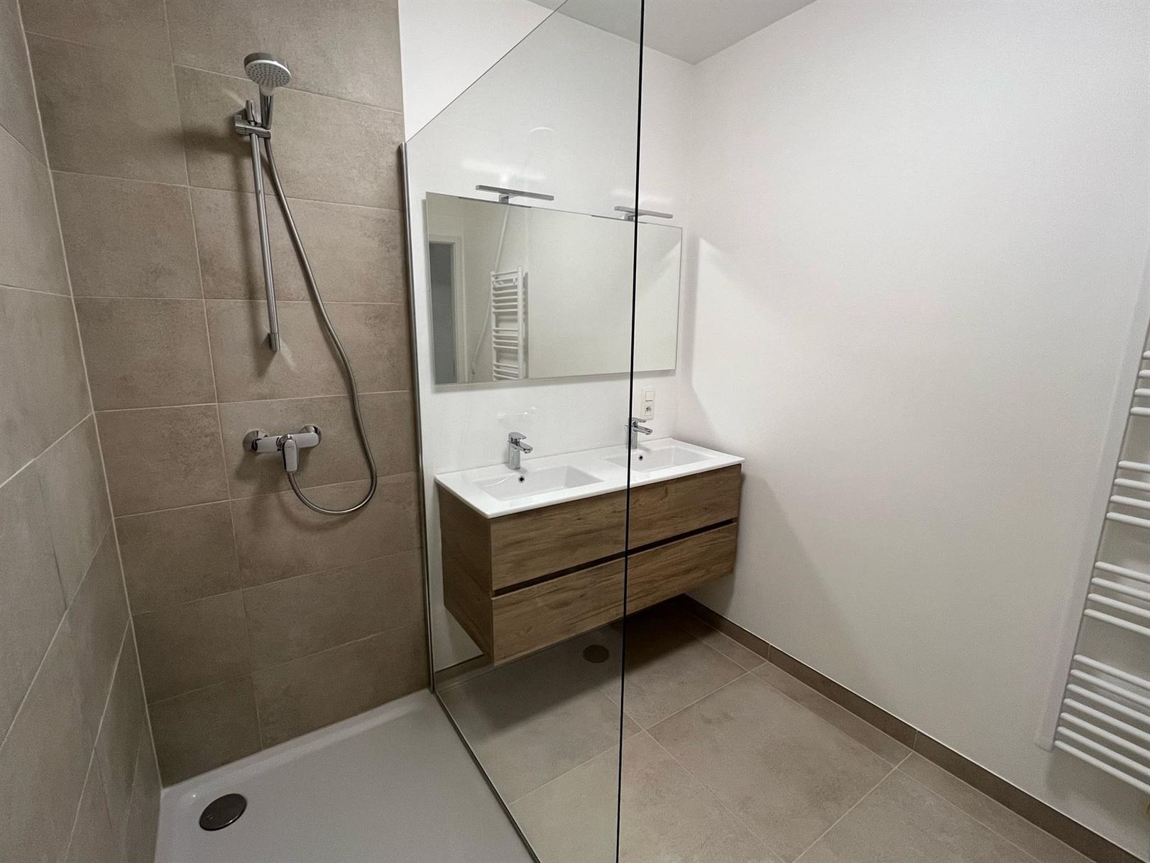 Afbeelding van WhatsApp op 2025-04-23 om 11.02.40_91a93e10.jpg