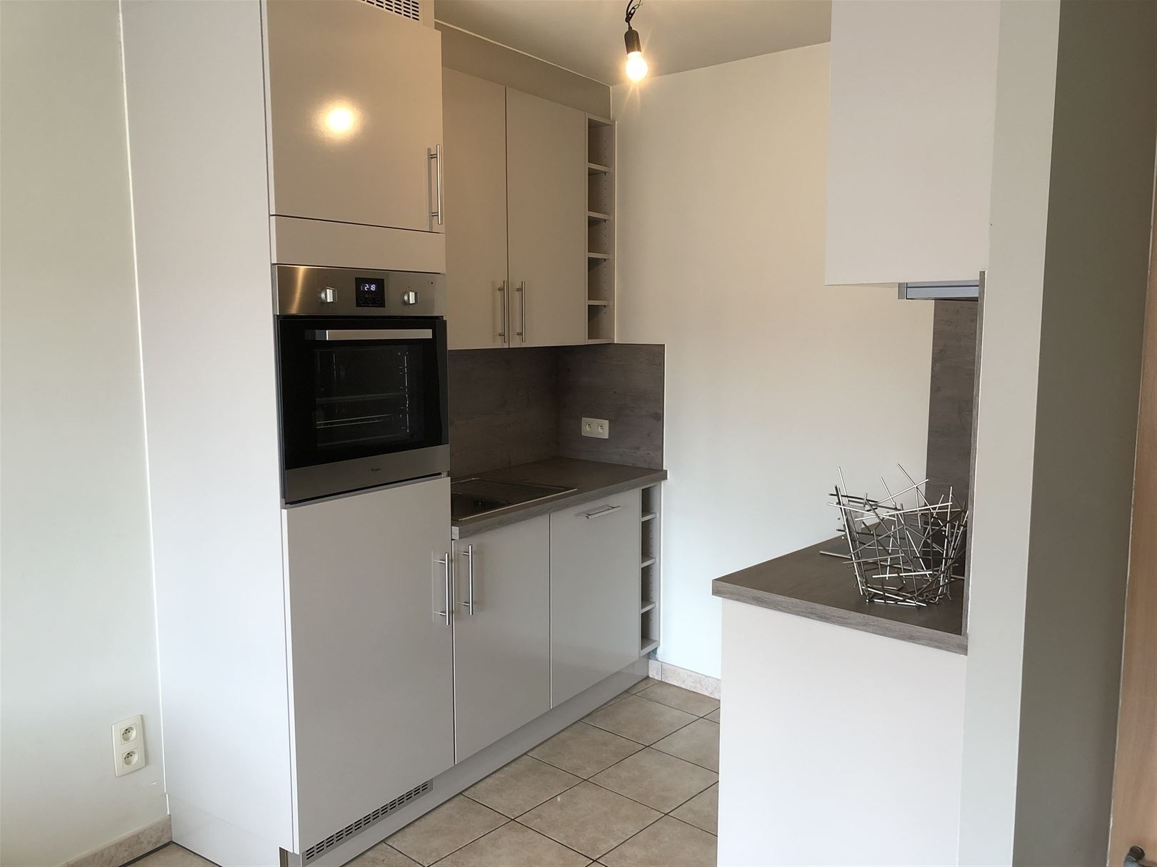 NESTOR DE TIÈRESTRAAT 91 0303 OUDENAARDE