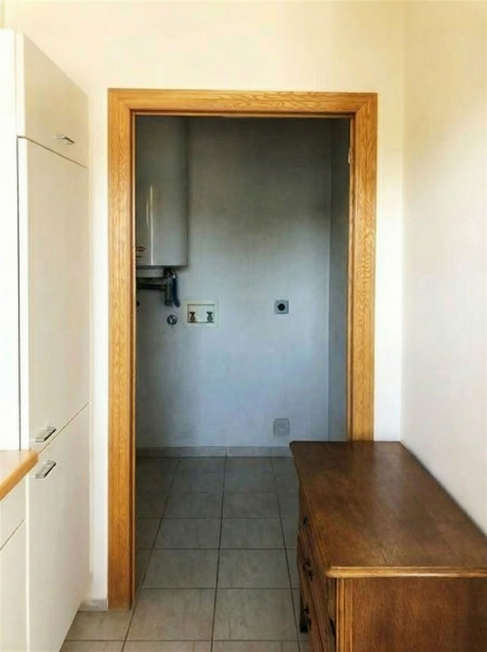 narrow-hallway-laundry-area