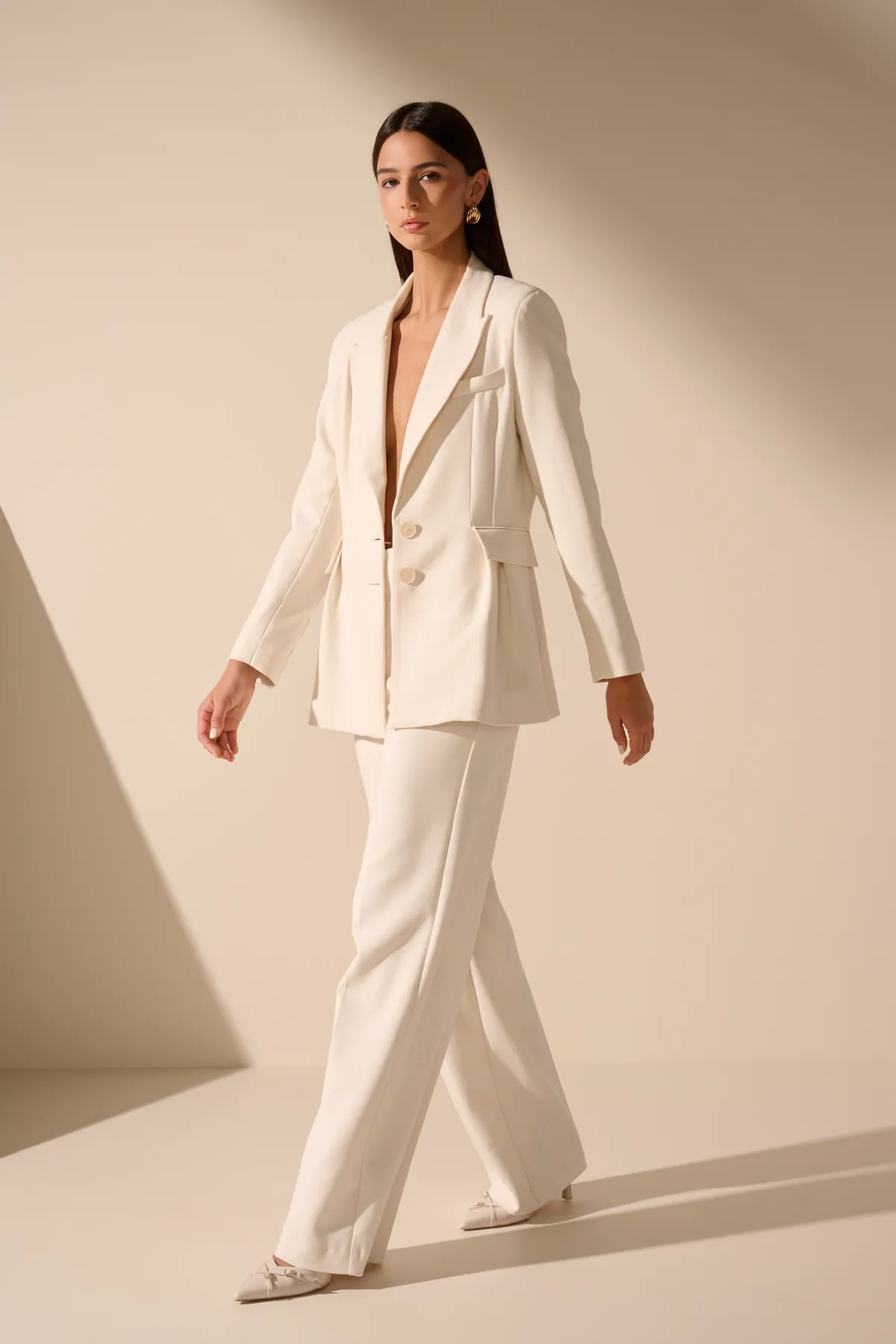 Oscar Ecomm — fashionfotografie door Lesley Hoste