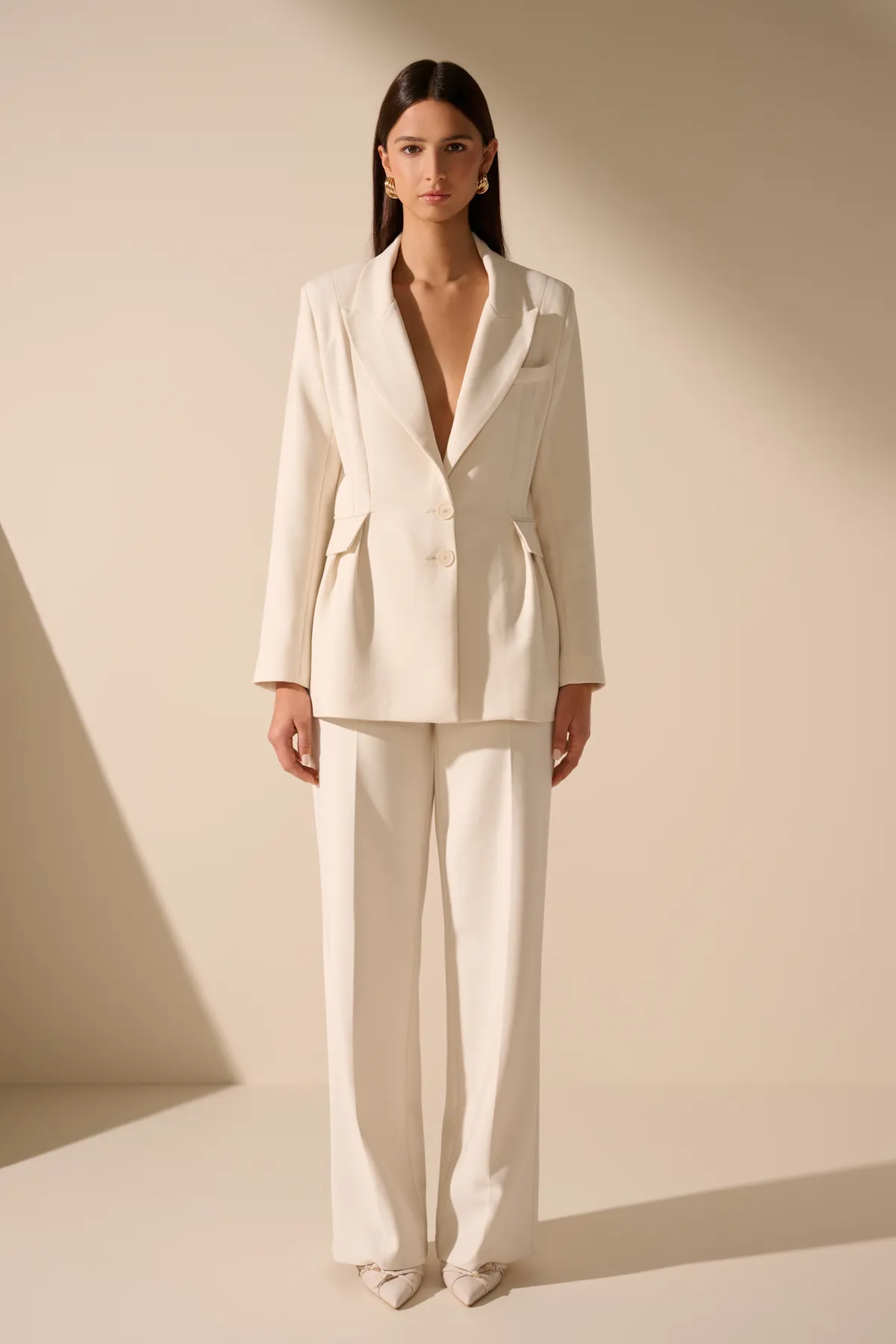 Oscar Ecomm — fashionfotografie door Lesley Hoste