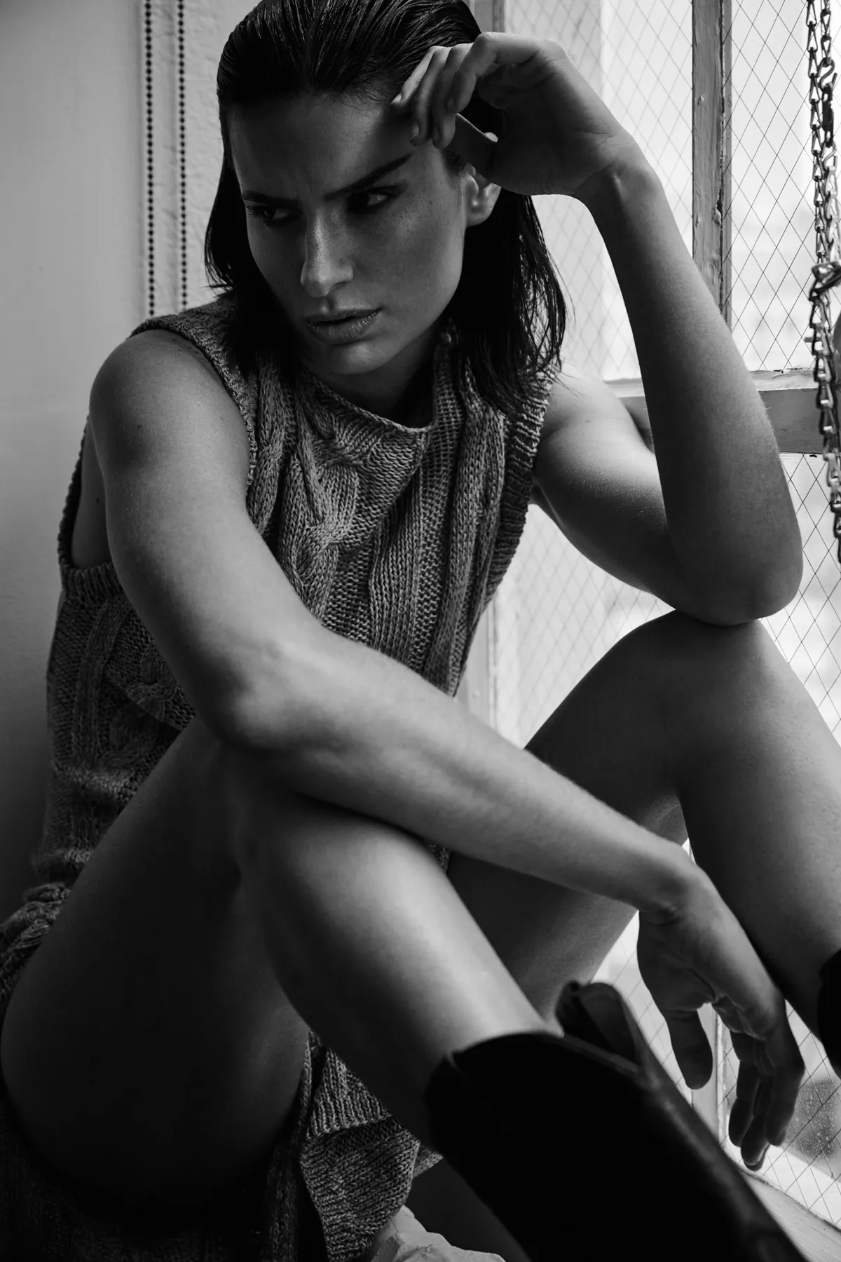 Val — fashionfotografie door Lesley Hoste